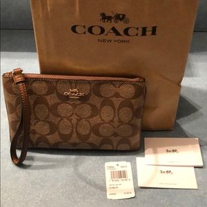 NWT Coach Wristlet